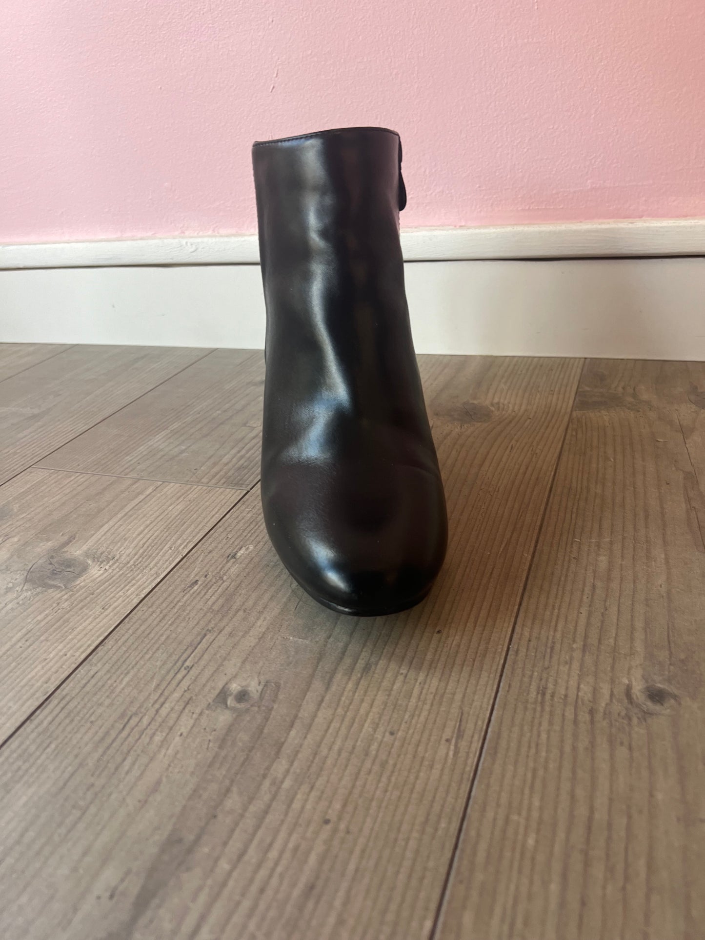 Bottines noires talon
