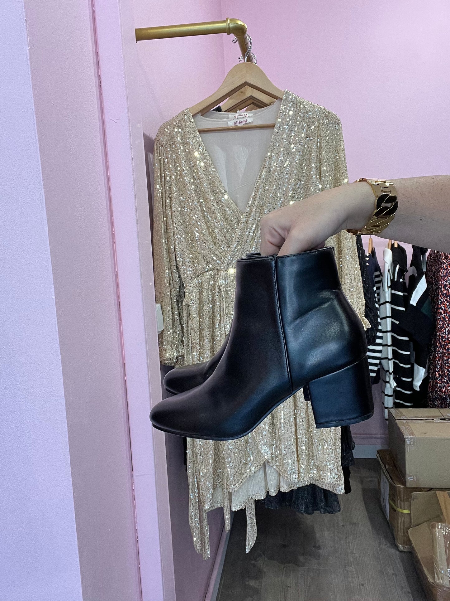 Bottines noires talon