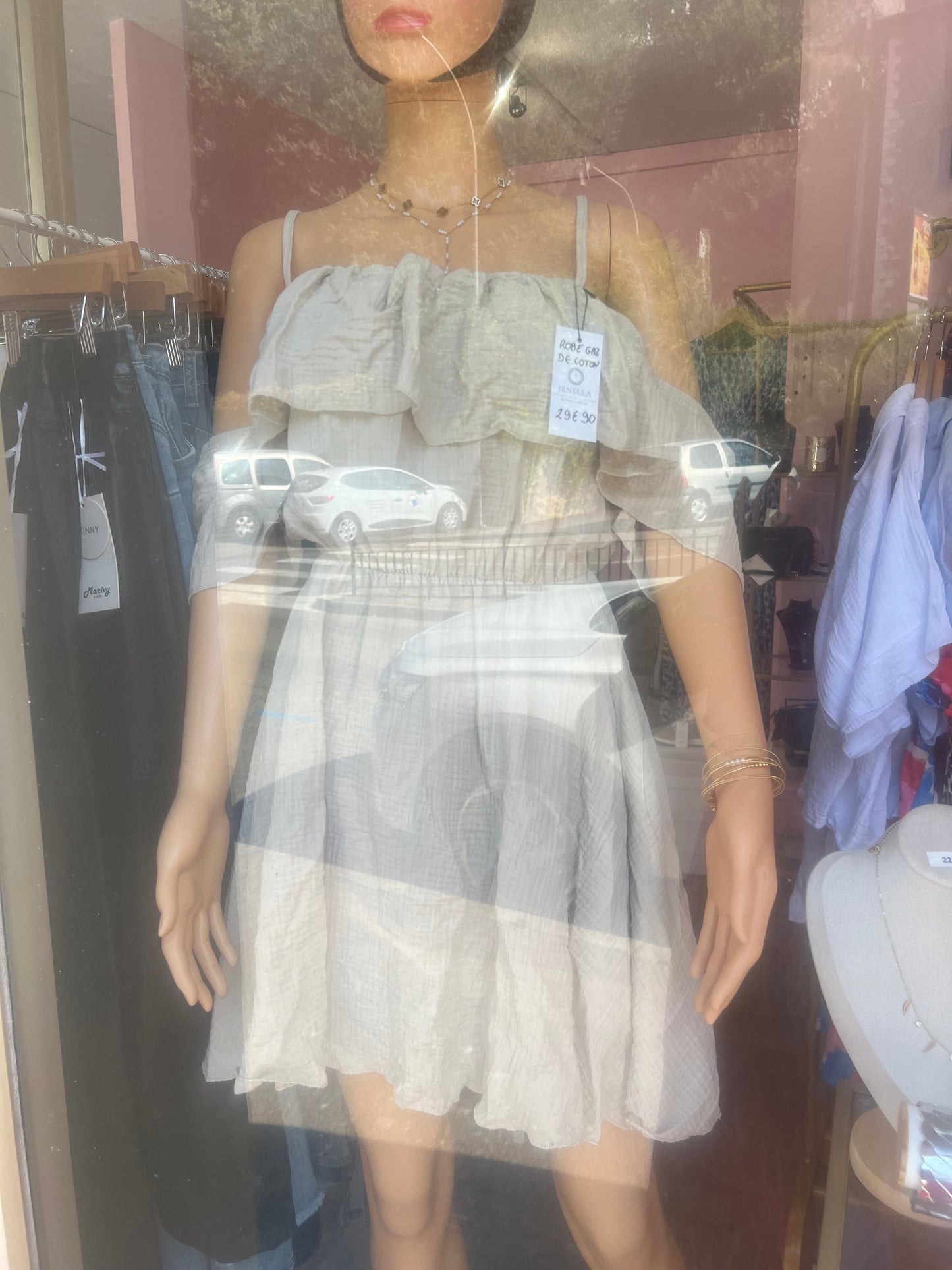 Robe beige gaz de coton