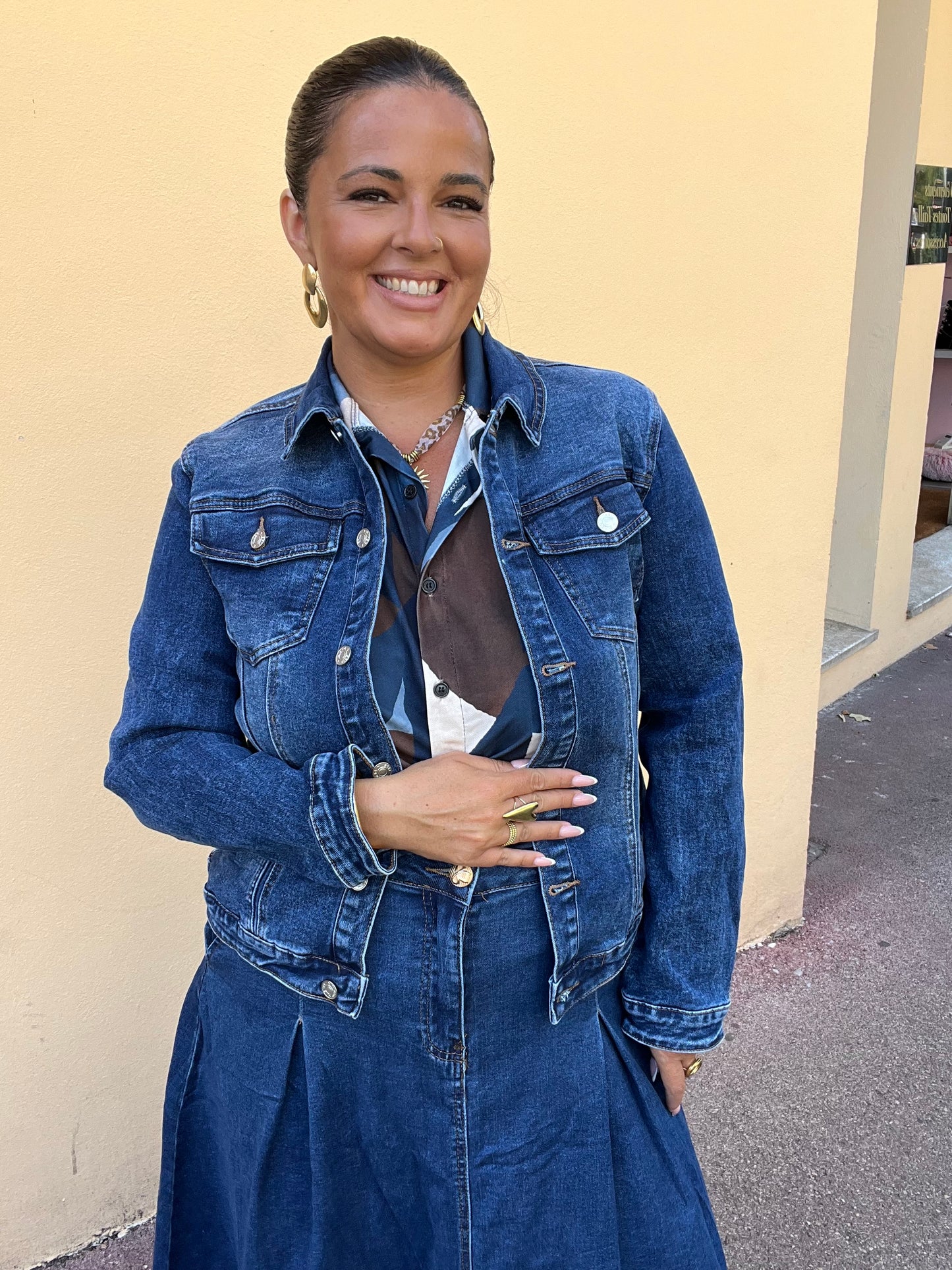 Veste en jean stretch tête de mort