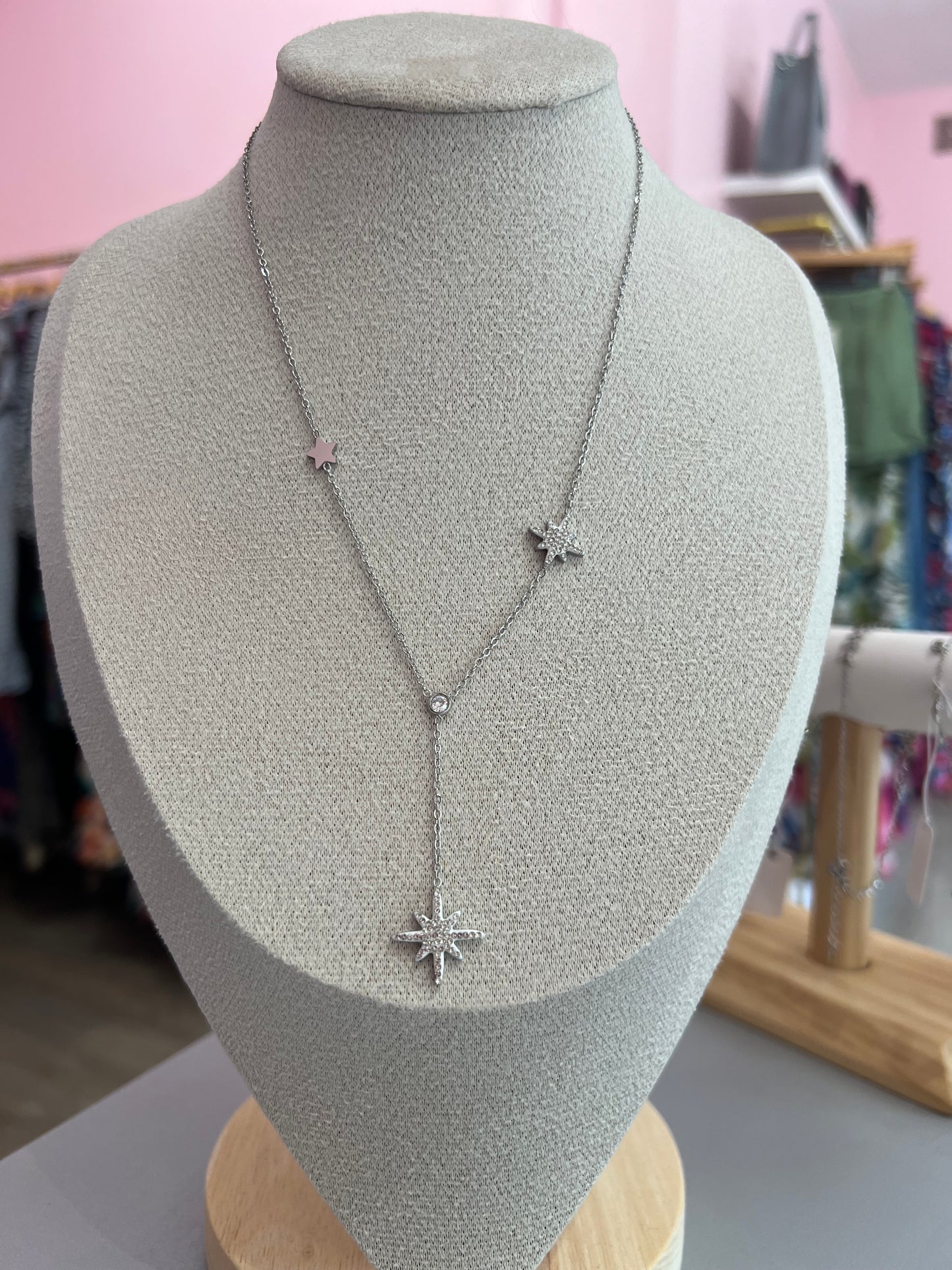 Collier Sia