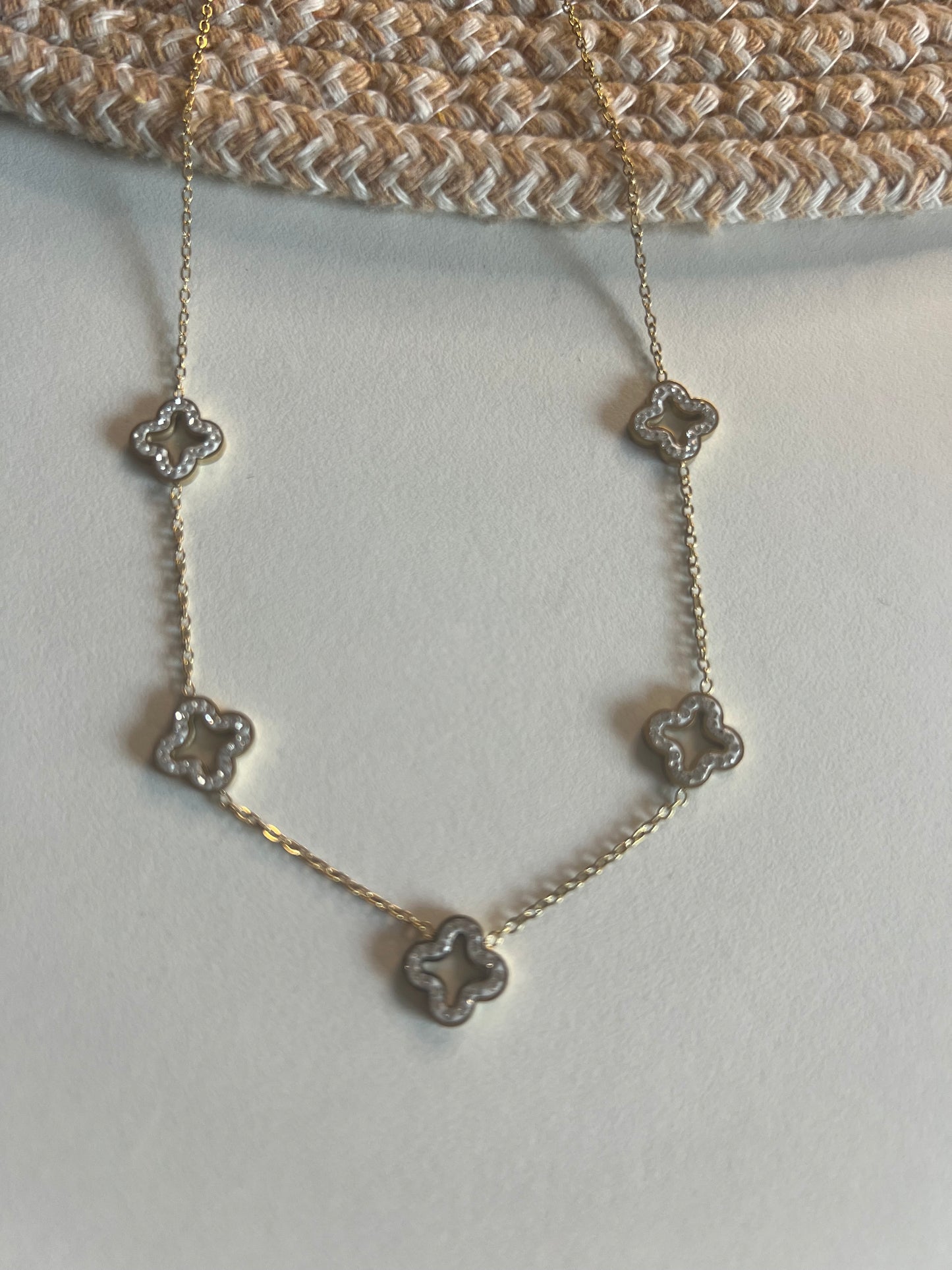 Collier Ana