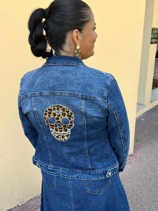 Veste en jean stretch tête de mort