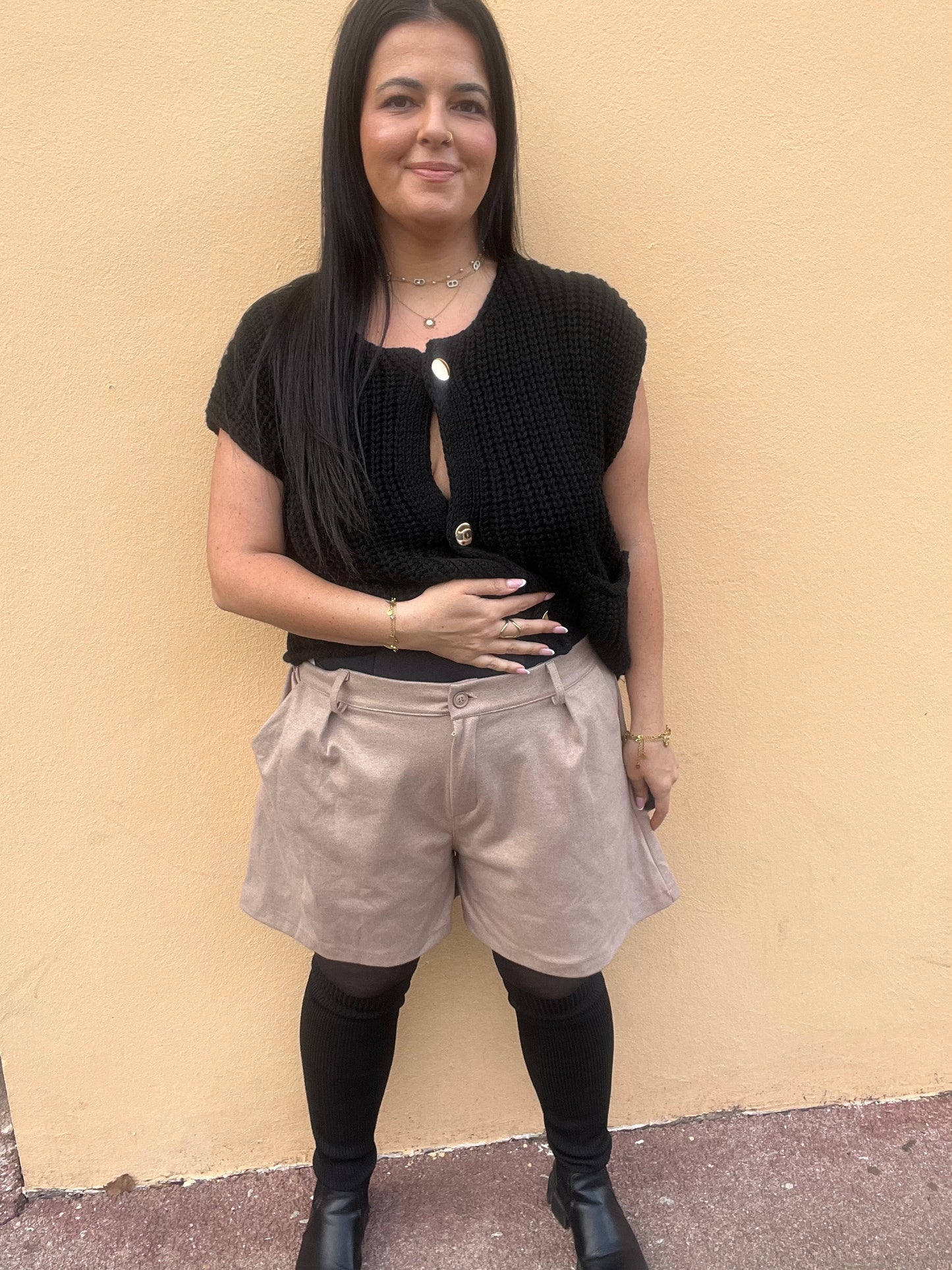 Short grande taille beige