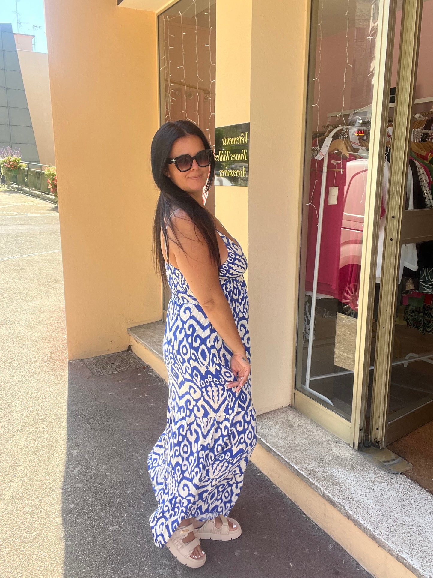 Robe Sara