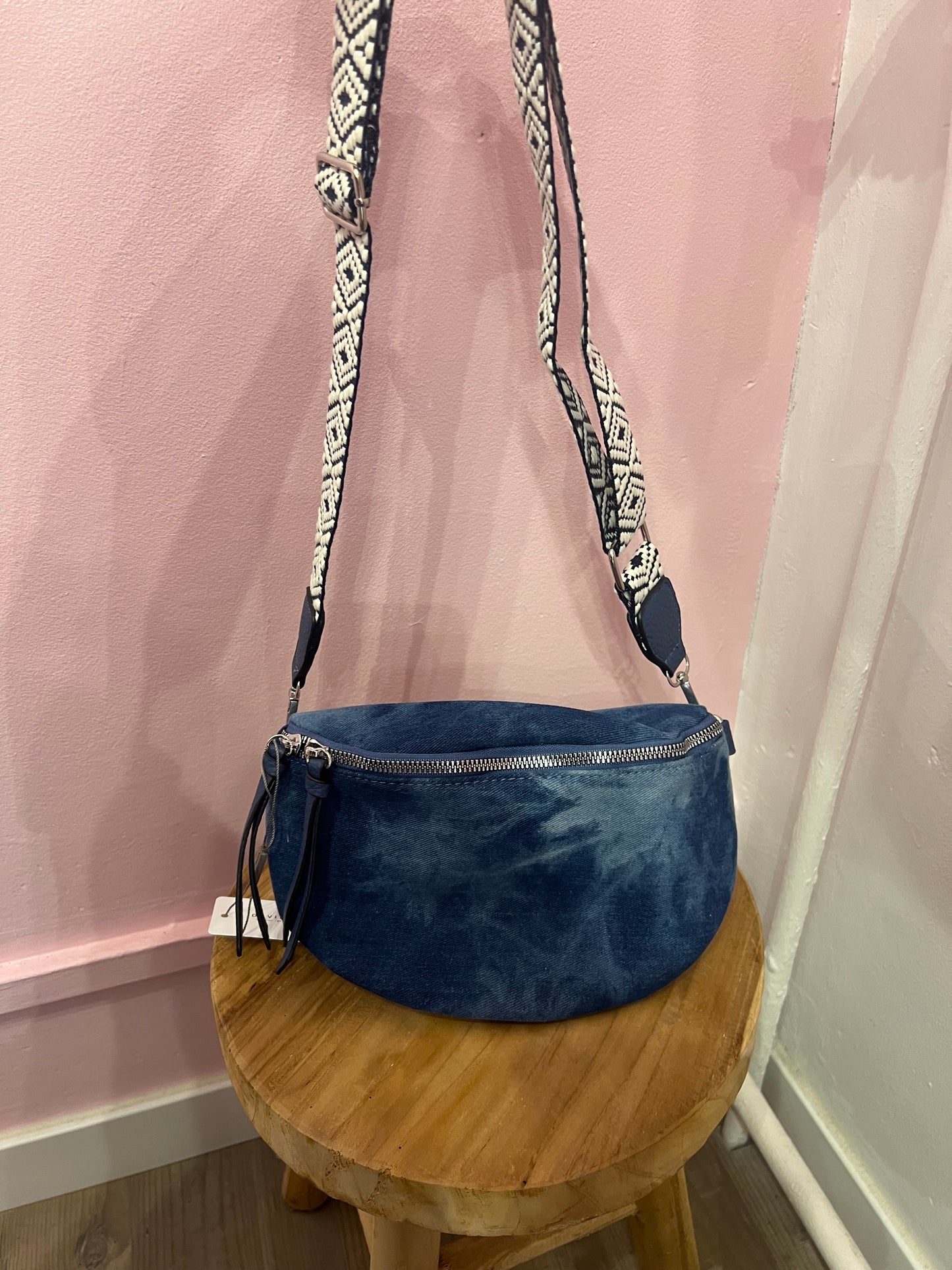 Banane bleue foncée