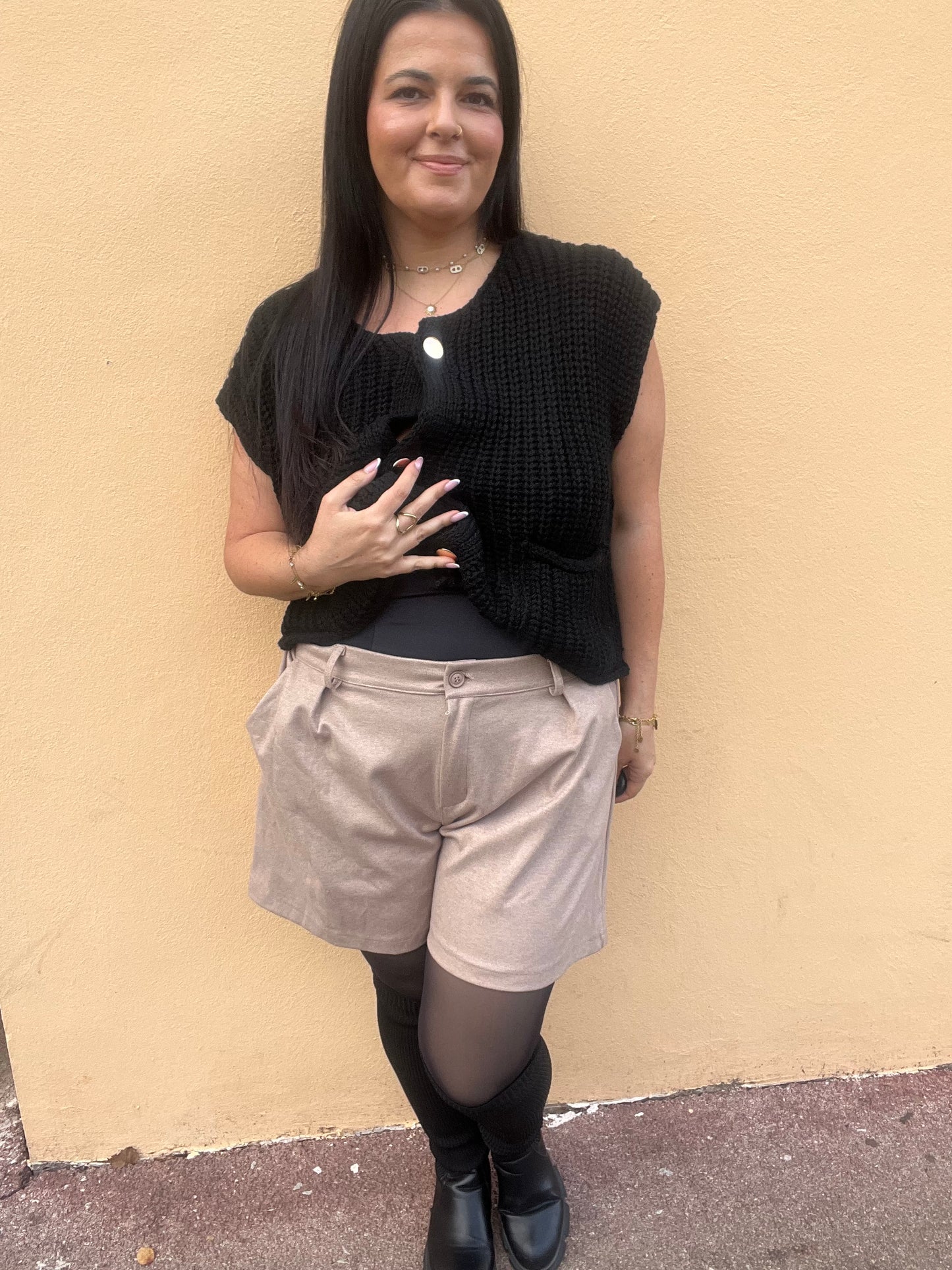 Short grande taille beige