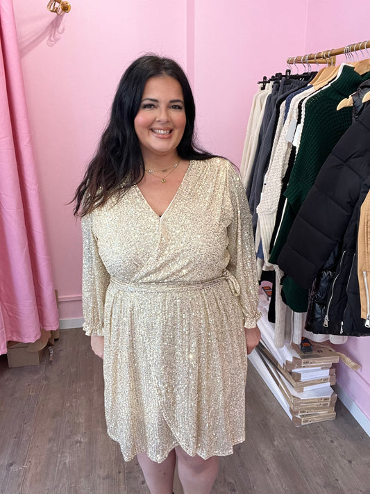 Robe pailletée dorée