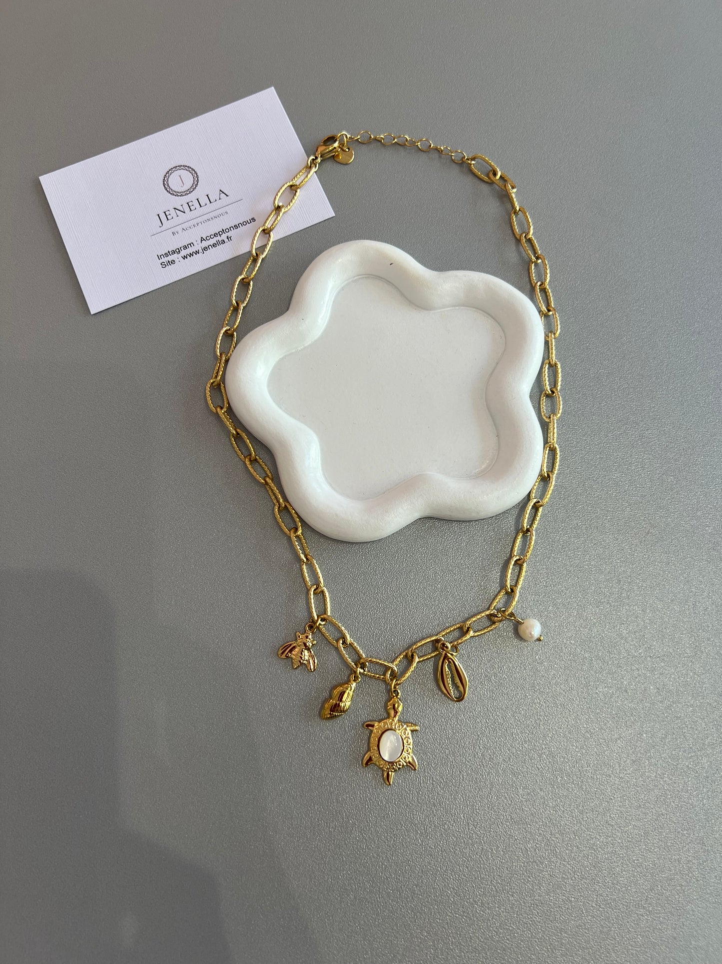 Collier tortue