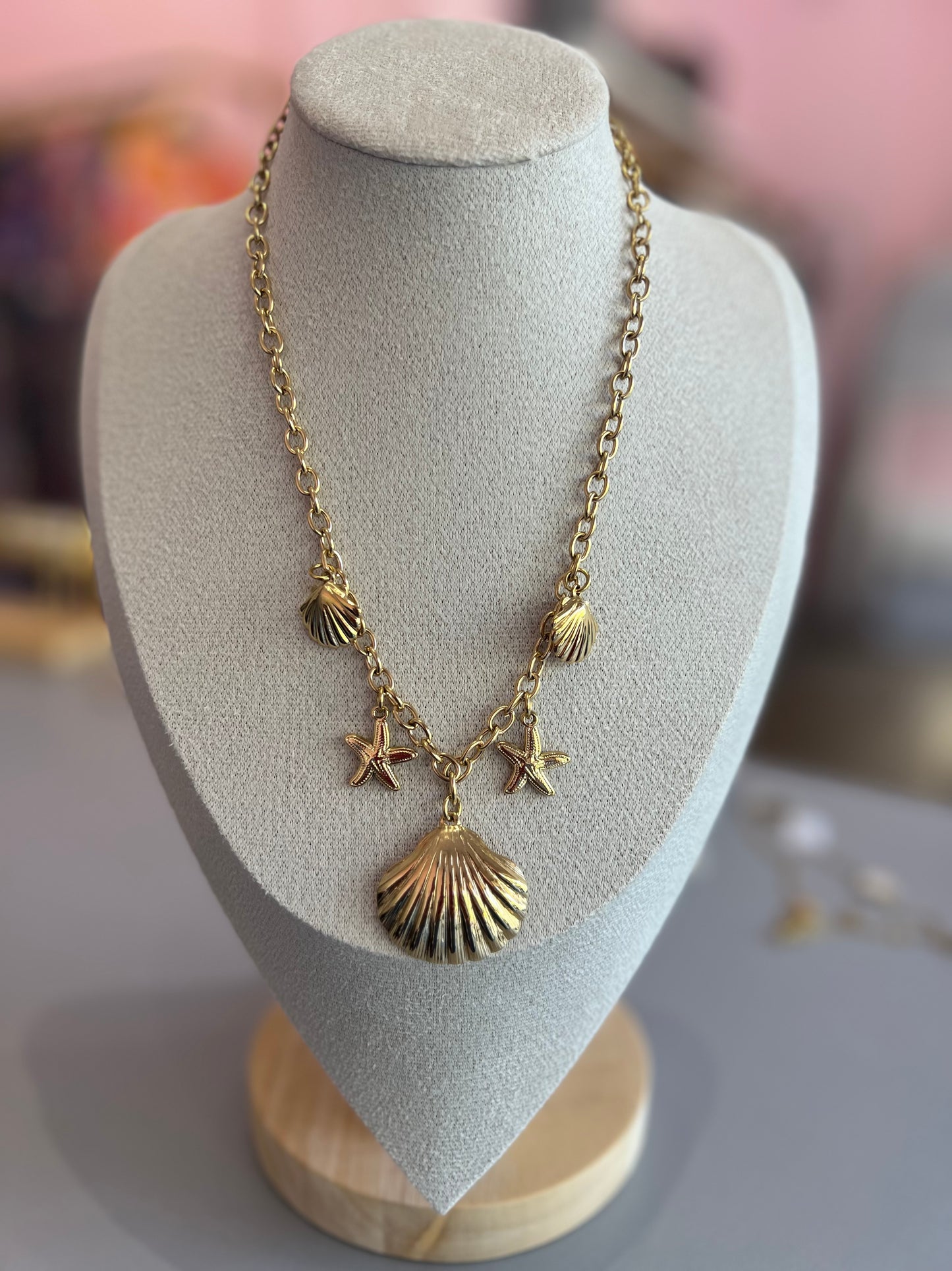 Collier coquillage