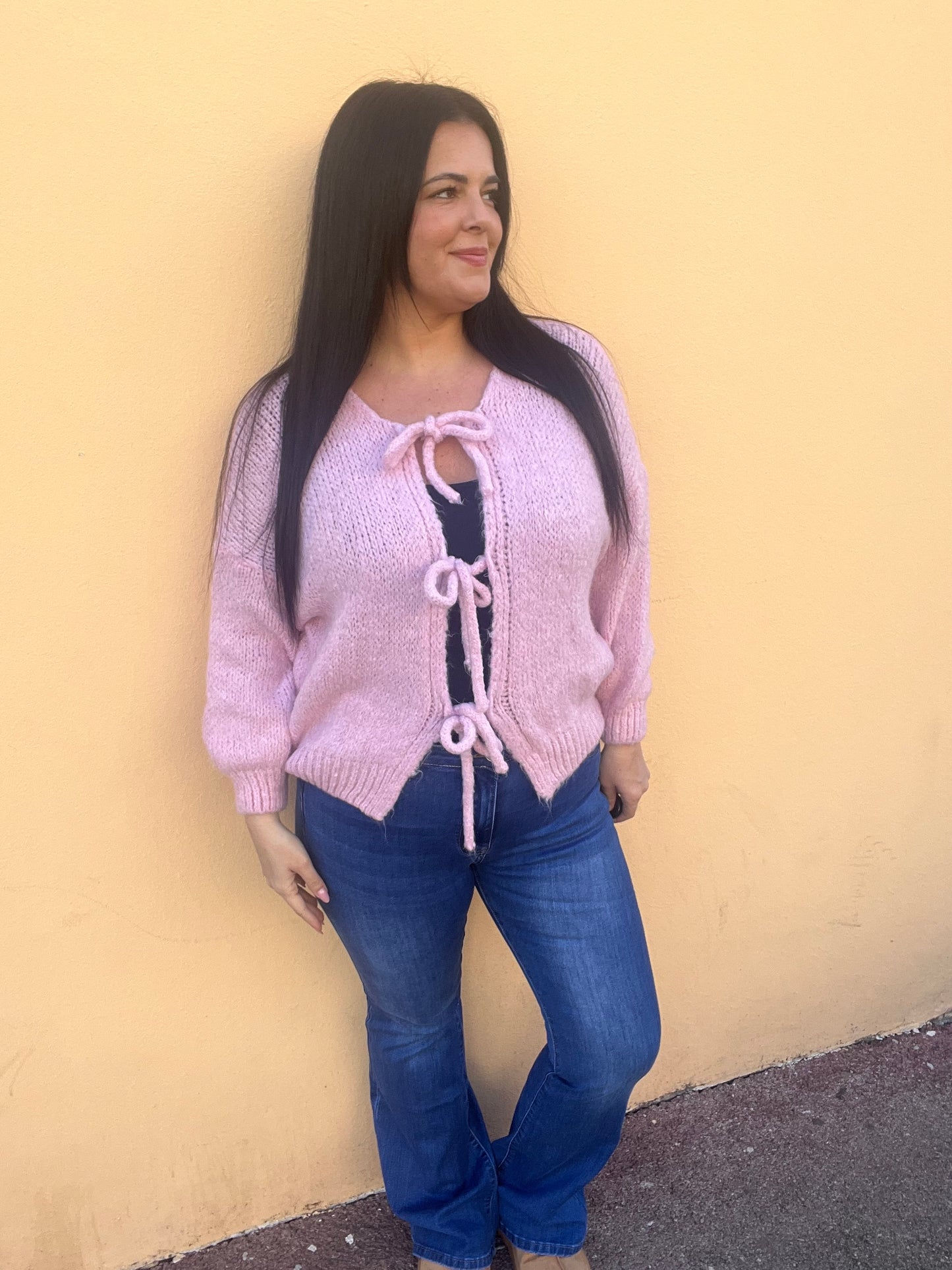 Pull laine lacets rose