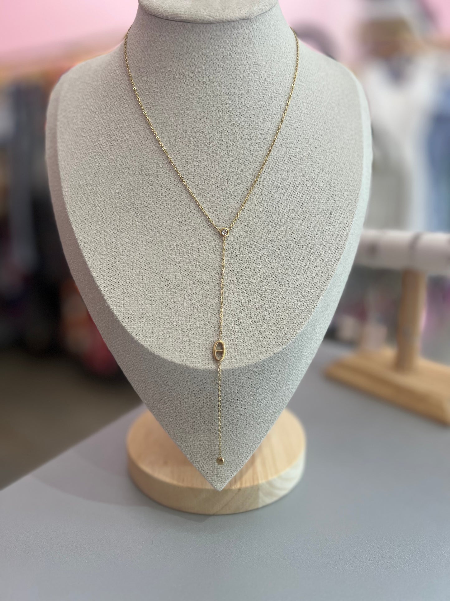 Collier Justina