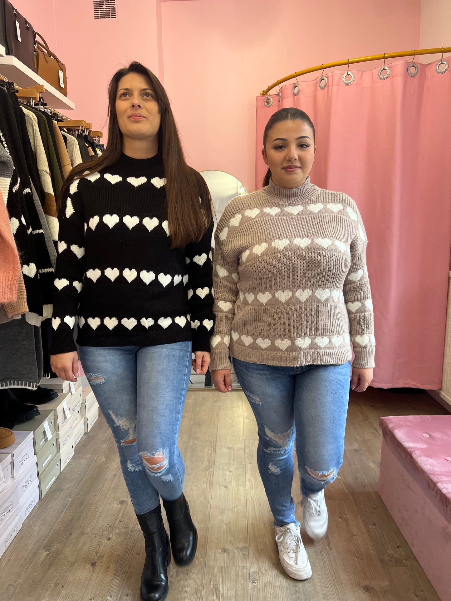 Pull coeurs beige