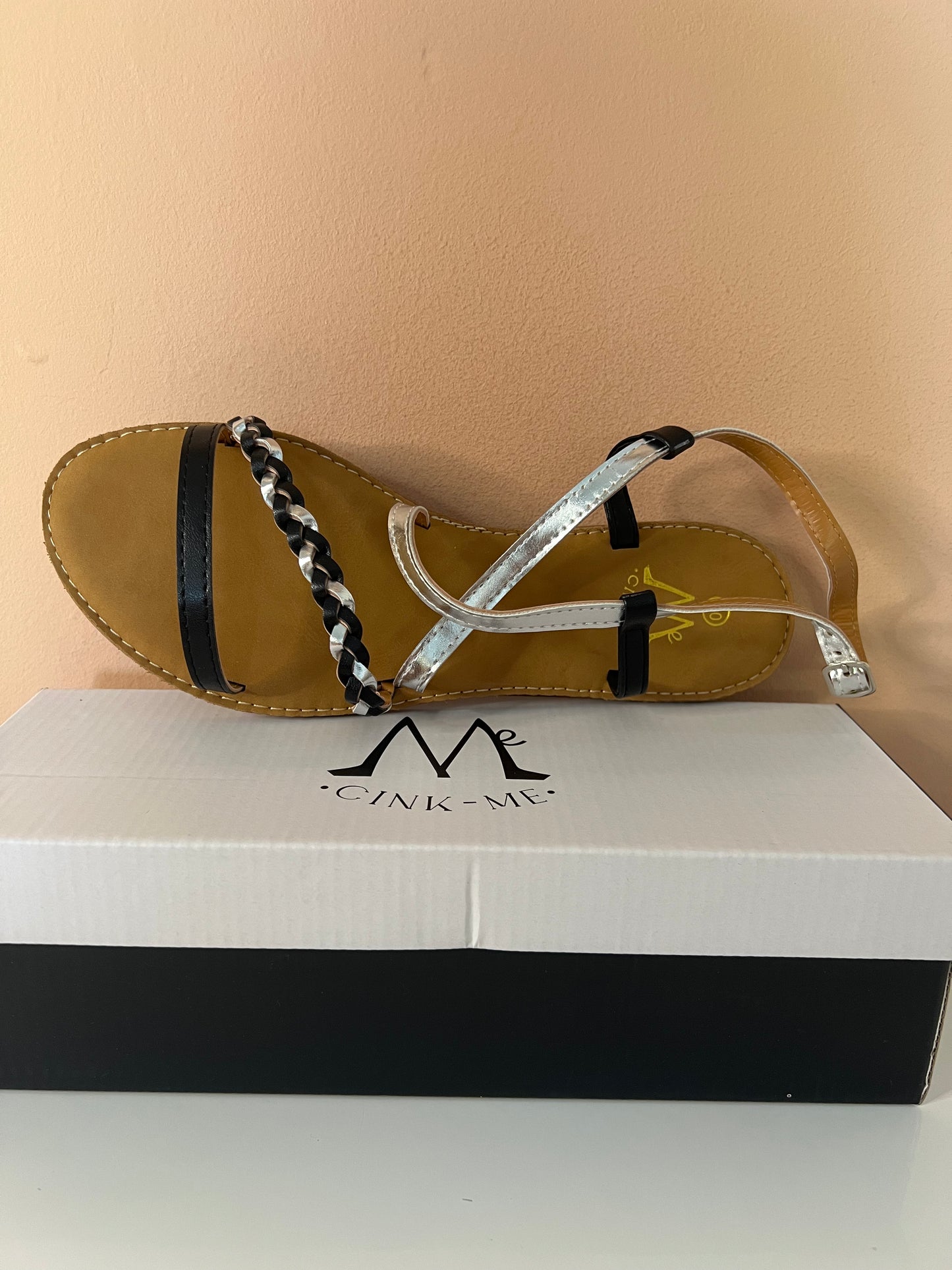 Sandales noires argentées